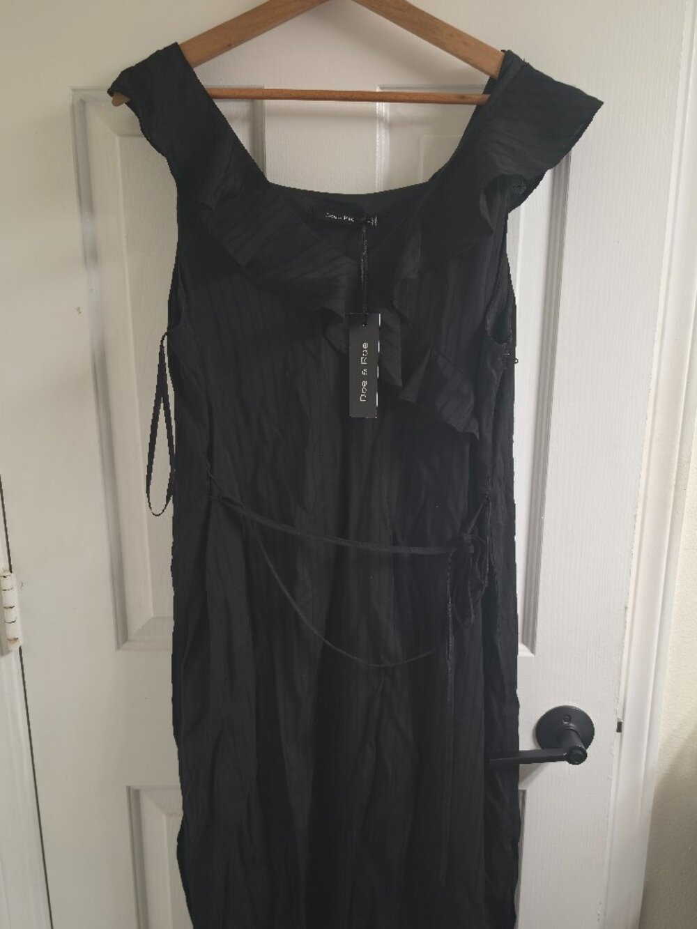 Doe & Rae Black Dress (NWT) L